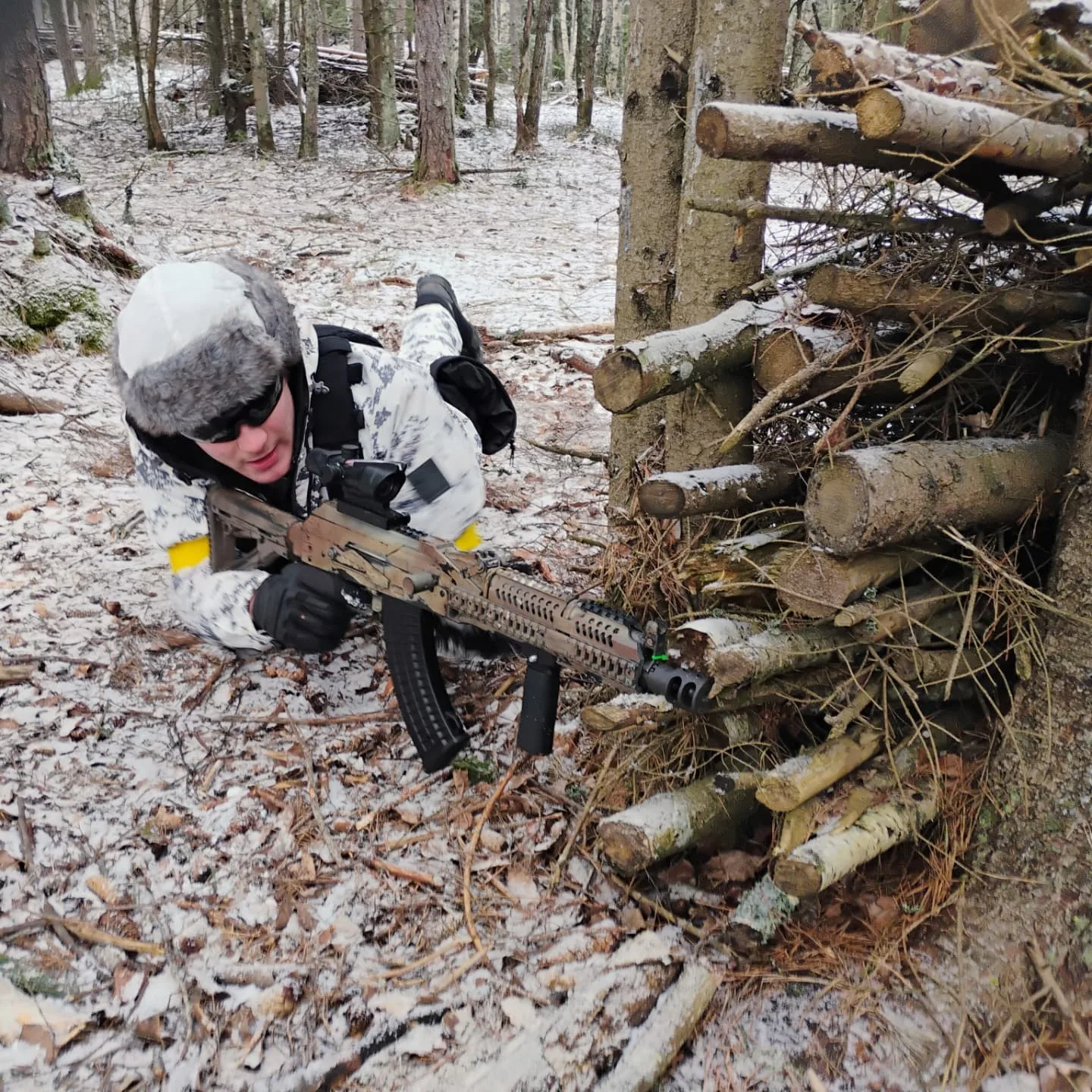 Talvipeli Häämäen metsässä